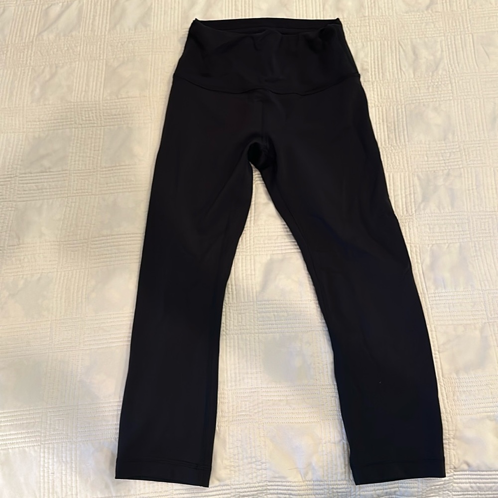 Lululemon Wunder Train High Rise Crop 21” leggings black size 6